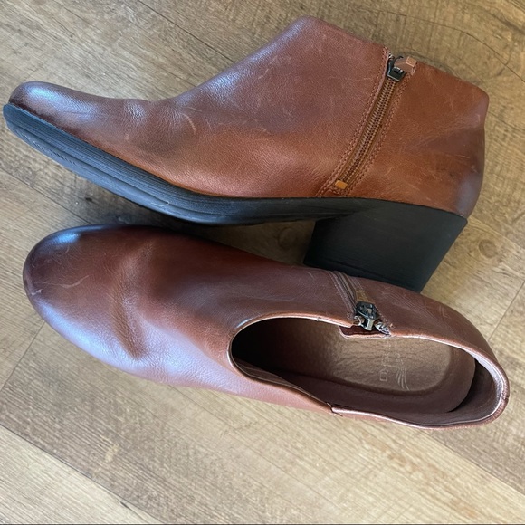 Dansko Brown Burnished Raina Leather Bootie - Picture 2 of 10